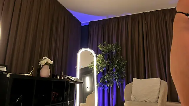 LexySinner 라이브 XXX 채팅