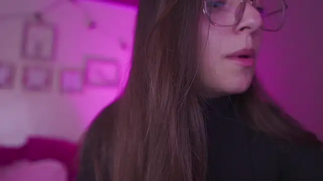 milly_kenner's Live XXX Chat