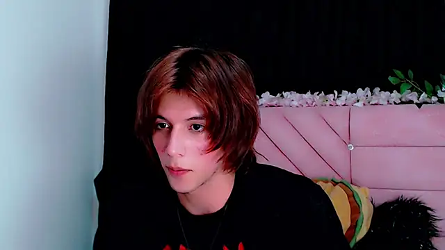oli_dusk live XXX chat