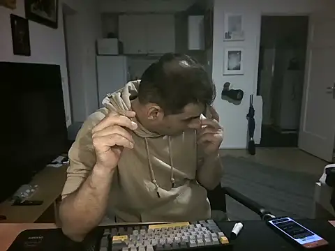 mihaimichaeln Live XXX chat