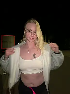 Czat XXX na żywo – LinaLeana