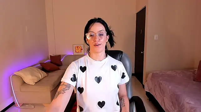 Kristen_Garner's Live XXX Chat