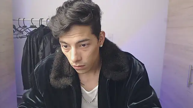 chomelo6 – Naživo XXX chat
