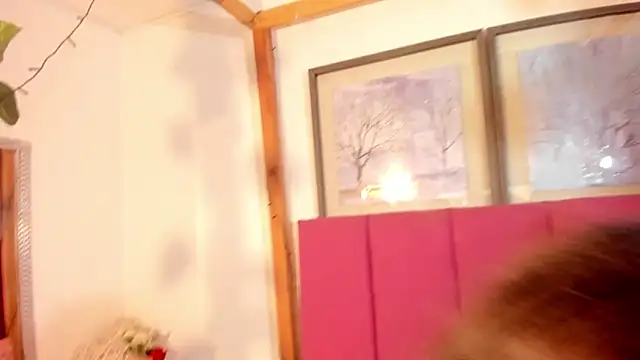 Lux_Royse Webcam show