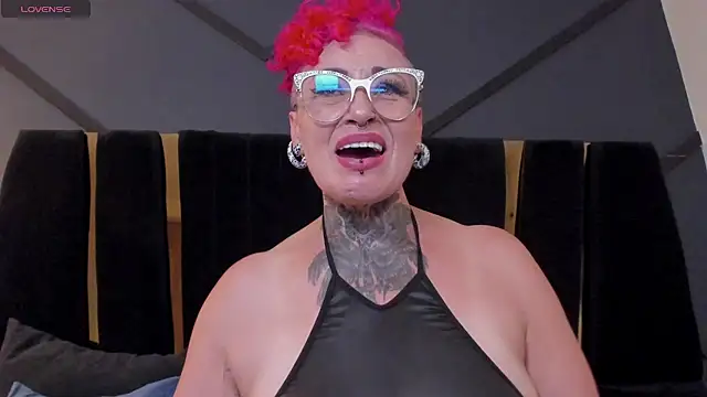 mistress_sandy live XXX chat