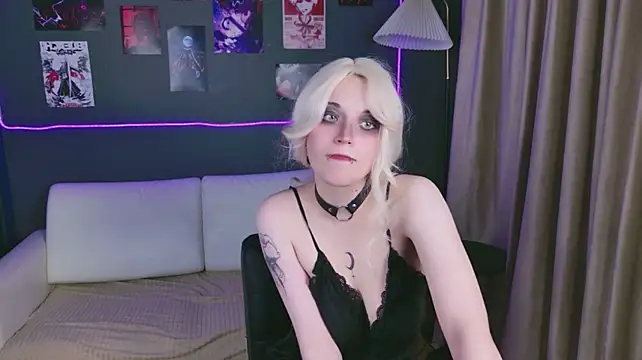 دردشة ScarletHarley الجنسية المباشرة