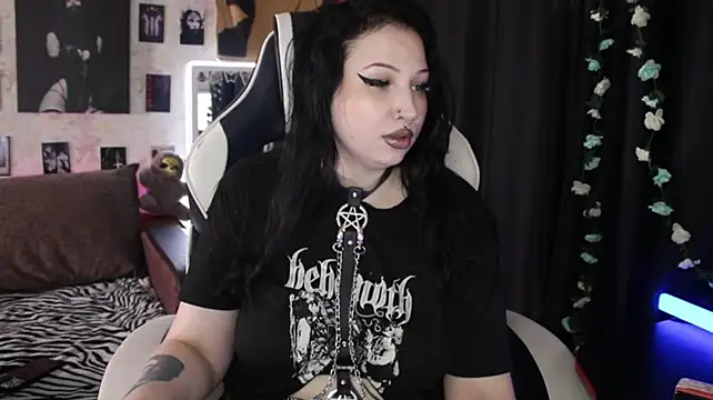 Kitty_goth লাইভ XXX চ্যাট
