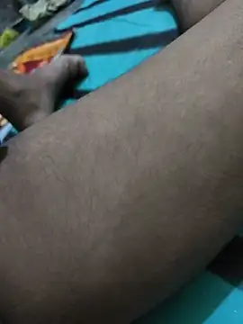 Romantic_boy00 网络视讯表演
