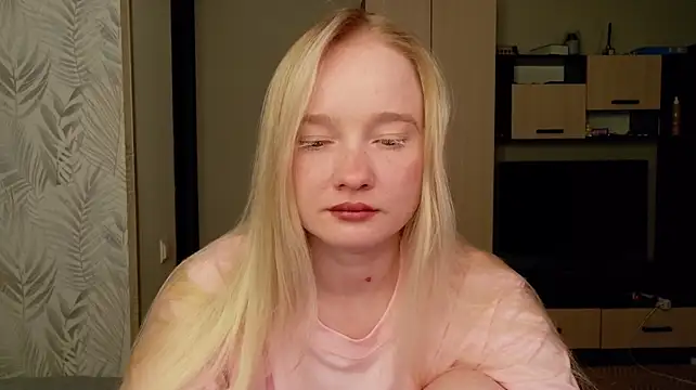 Shawty_Mia's Live XXX Chat