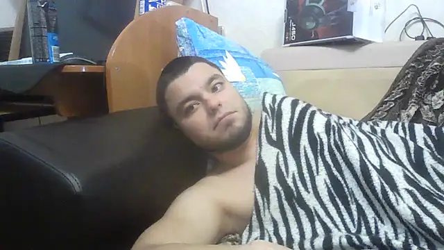 XXX chat uživo modela Yashax