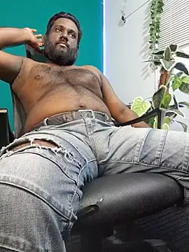 Chatroom XXX en direct de Rayansmith_