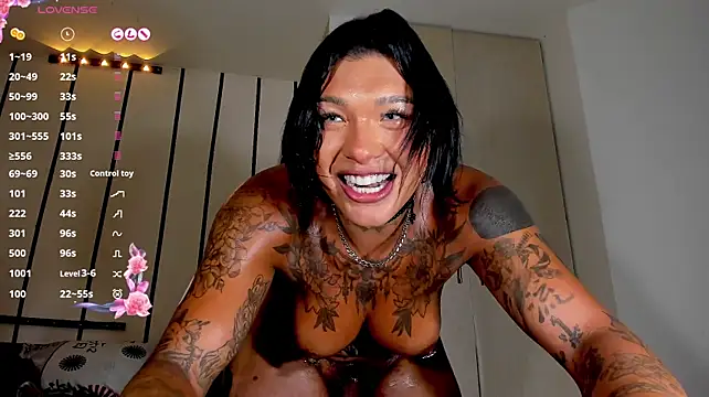 IsabellBigtitsxx Webcam-Show