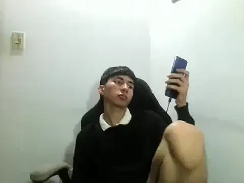 Kael_Moreau – webcam-show