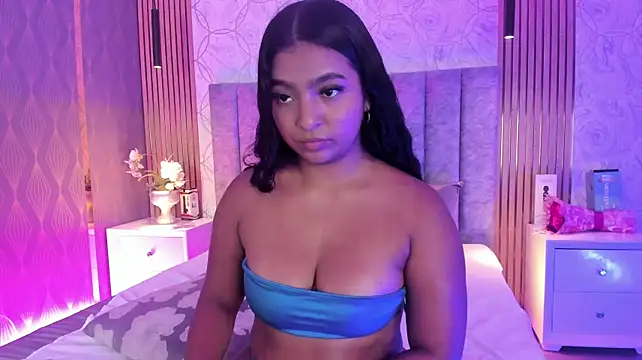 SofiiCruz – Live XXX-chat