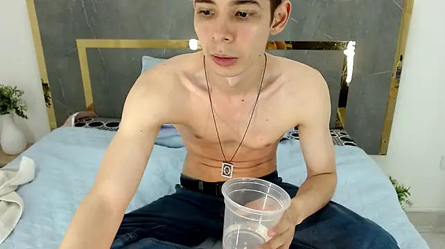 Brandon_Wolf Live XXX Chat