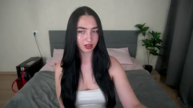 WildKittenX_ Live XXX Chat