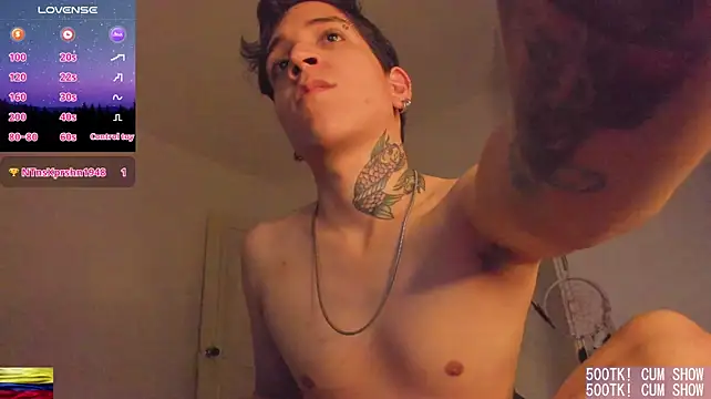 Michael_v77 Live XXX Chat