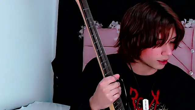 oli_dusk webcam show