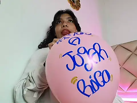 Živý XXX chat Iivy_Moon