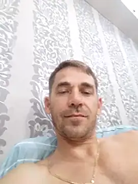 FreeRider111 live XXX chat