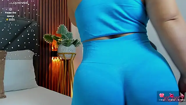 צ'אט XXX בשידור חי של linda_rios_