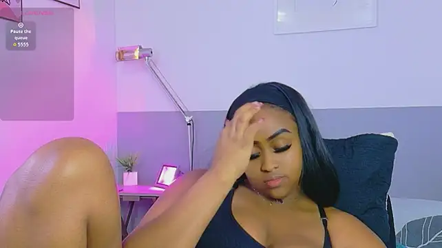 Czat XXX na żywo – MySugarmoomy
