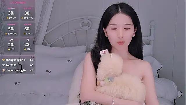 BingLin- live XXX chat