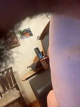 Yashax Show in webcam