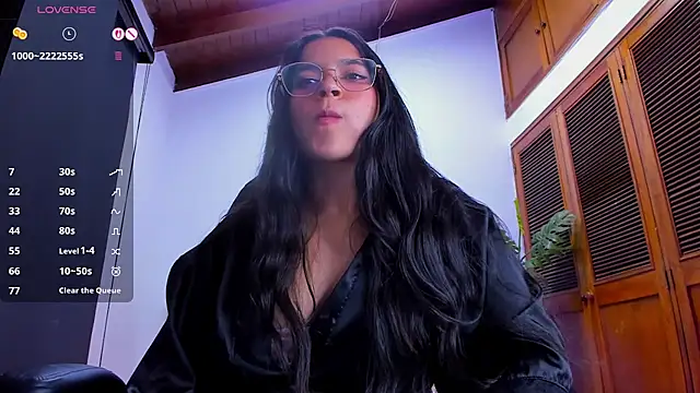 Chat +18 de lalytulu99 ao vivo