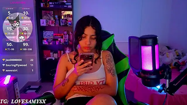 Lovelyamyy Chat XXX live
