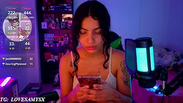Lovelyamyy Chat XXX live