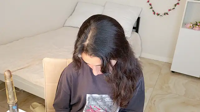 دردشة Eleonora_Sun الجنسية المباشرة