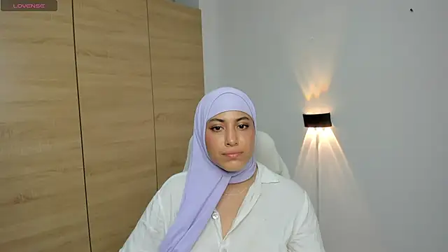 LAY_LA_ – Live XXX-chat