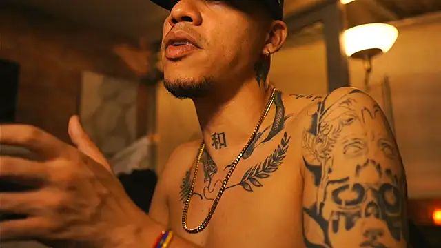 Chat XXX ao vivo de AlphaMasterXxx