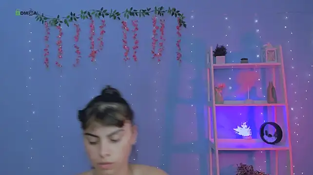 Вебкам-шоу aria_wild_