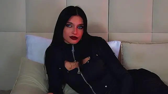 BeverlyMost Live XXX-Chat