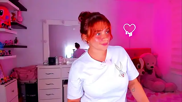 دردشة Vannessa__Shy الجنسية المباشرة