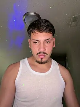 Czat XXX na żywo – MrBadBoyX
