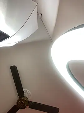 Živý XXX chat Auri__