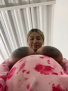 Živý XXX chat CyBettyboop