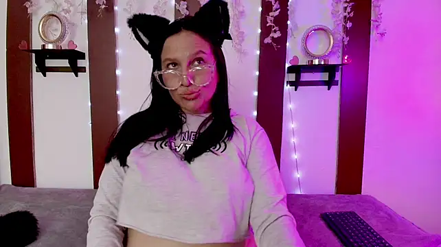 Luna_milf13's Live XXX Chat