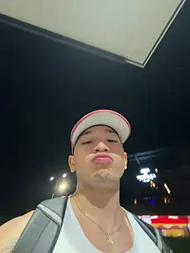 Horny_nick19's Live XXX Chat