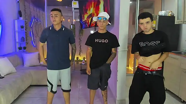 دردشة Houseofwarrios الجنسية المباشرة