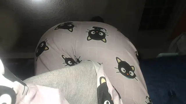 prettyangelsquirtのライブXXXチャット