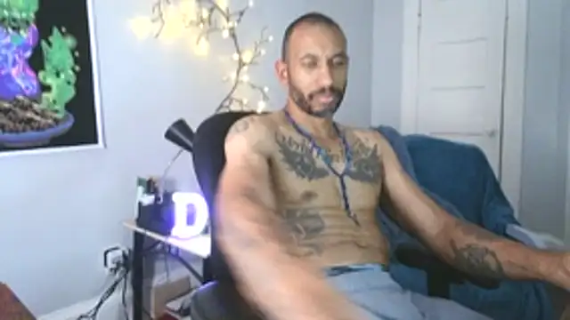 krat0s1 Chat XXX in diretta