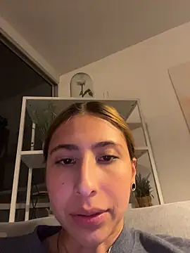 Ameellie Chat XXX in diretta