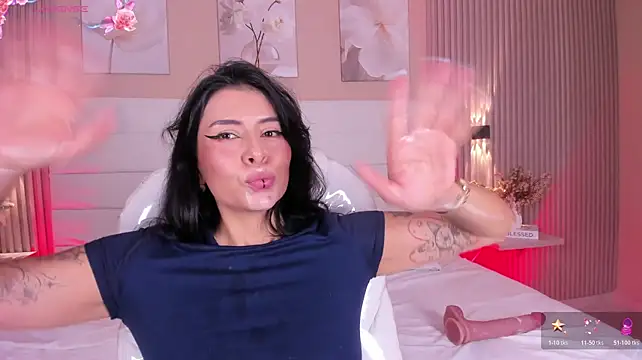 แชท XXX สดของ JessyEvans