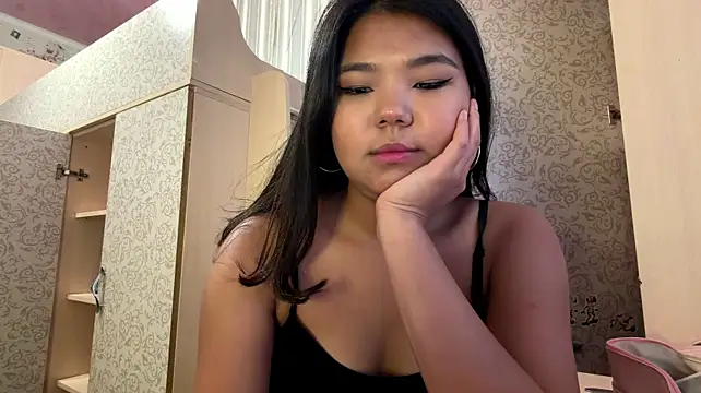 JohannaMickiewicz live XXX chat