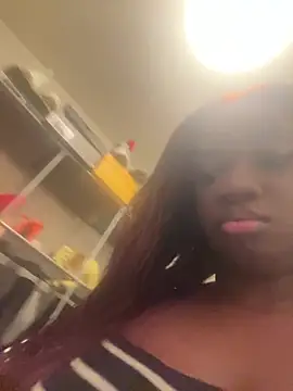 ChloeeJobee's Webcam Show