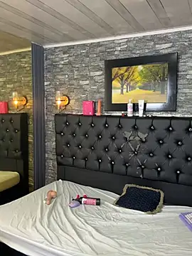 دردشة Taliaaa_Paris الجنسية المباشرة
